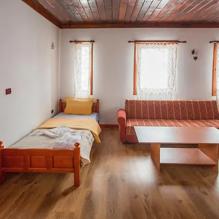 Hotell Shtastlivcite Family